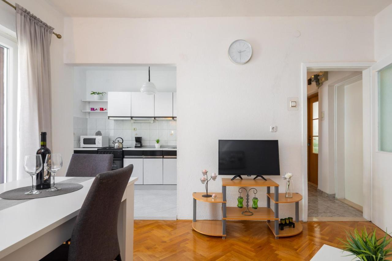 Apartment Beba Dugi Rat Dış mekan fotoğraf