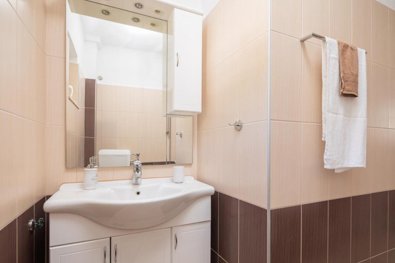 Apartment Beba Dugi Rat Dış mekan fotoğraf