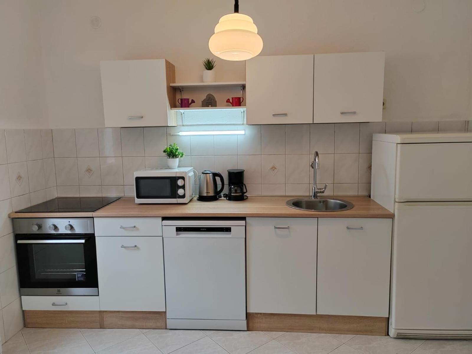 Apartment Beba Dugi Rat Dış mekan fotoğraf